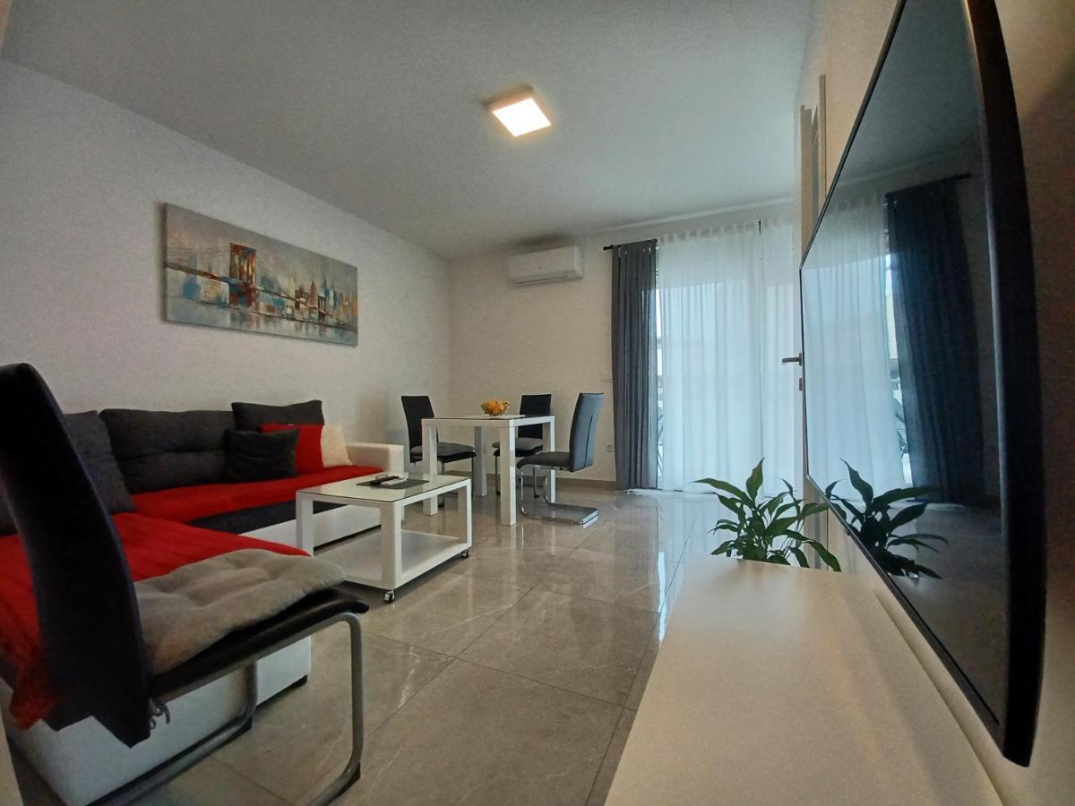 Apartments Leon 2 Novigrad  Zewnętrze zdjęcie