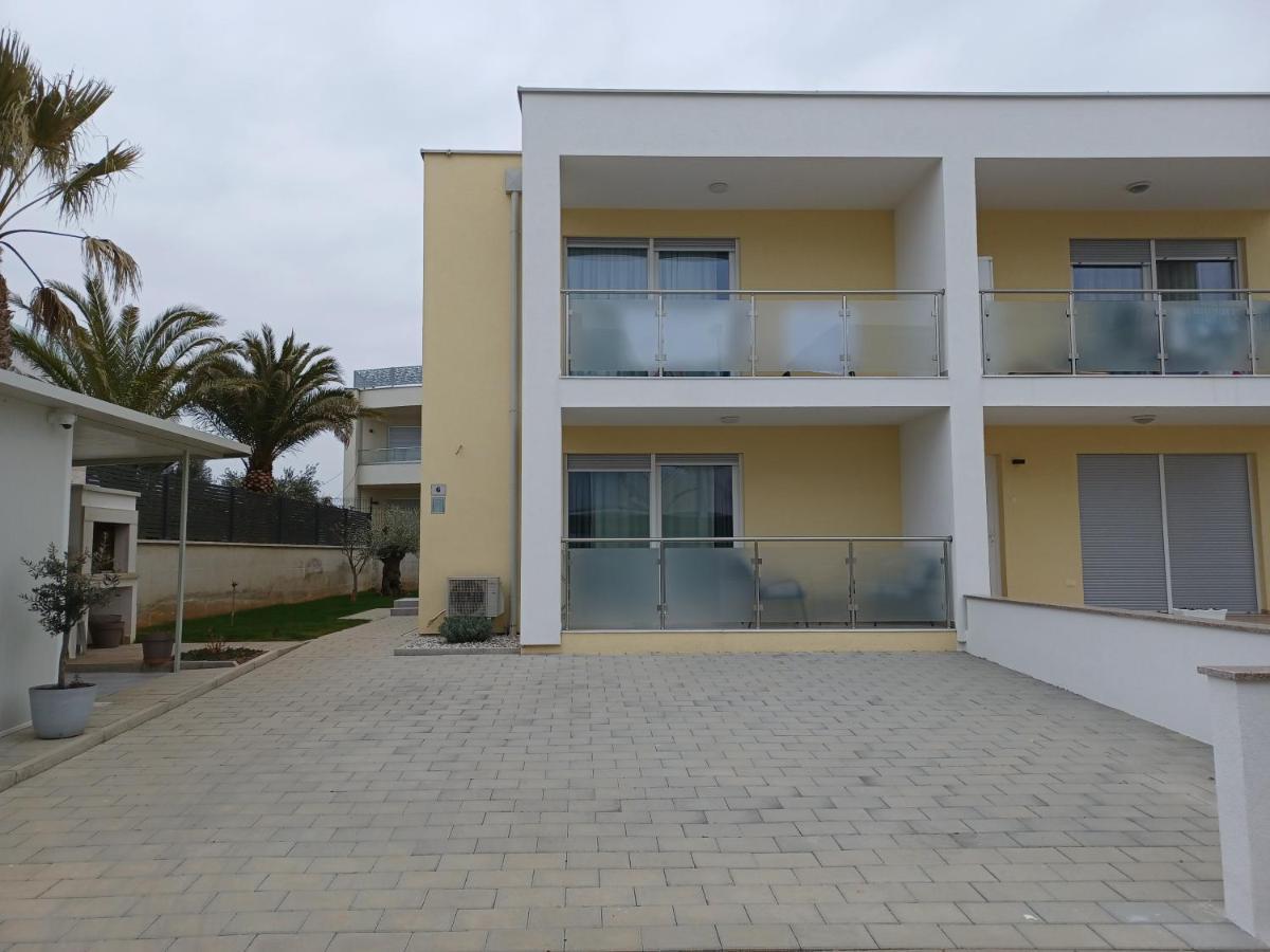 Apartments Leon 2 Novigrad  Zewnętrze zdjęcie