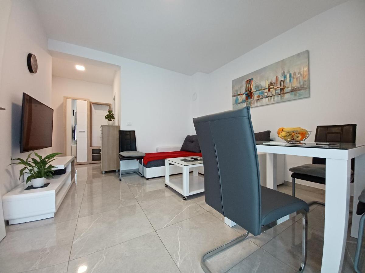Apartments Leon 2 Novigrad  Zewnętrze zdjęcie