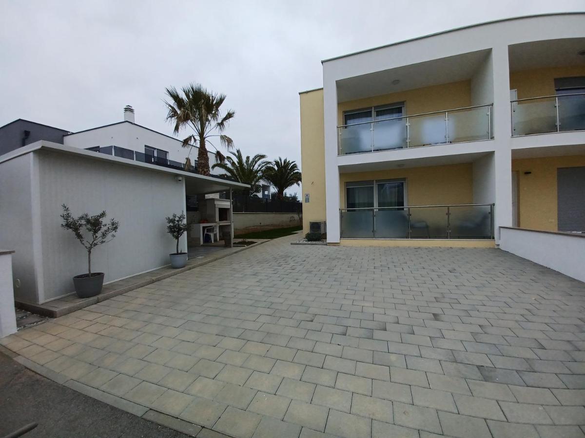 Apartments Leon 2 Novigrad  Zewnętrze zdjęcie