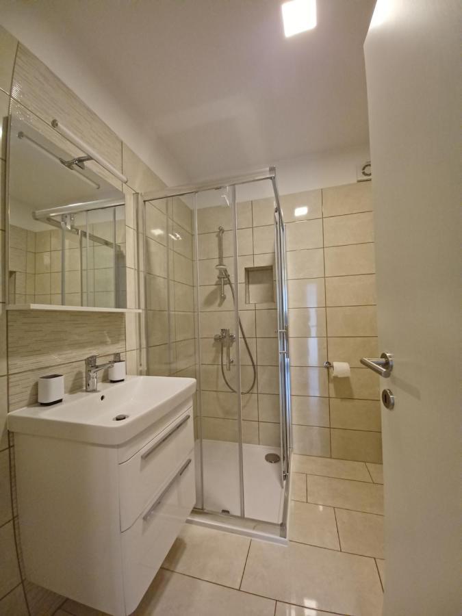 Apartments Leon 2 Novigrad  Zewnętrze zdjęcie