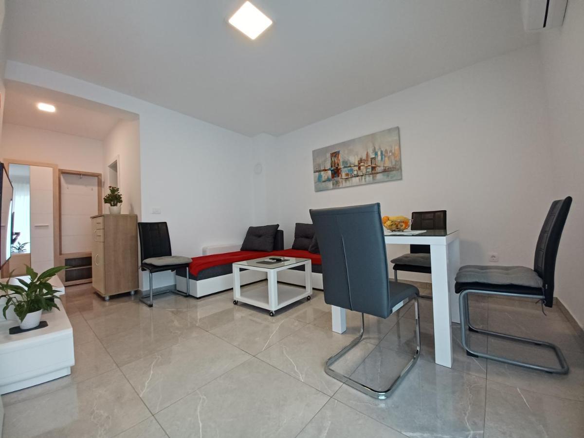 Apartments Leon 2 Novigrad  Zewnętrze zdjęcie